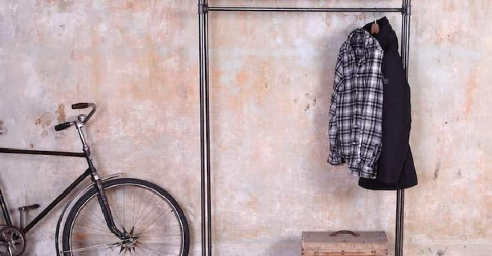 OVER 1000 CLOTHES RAILS VARIATIONS